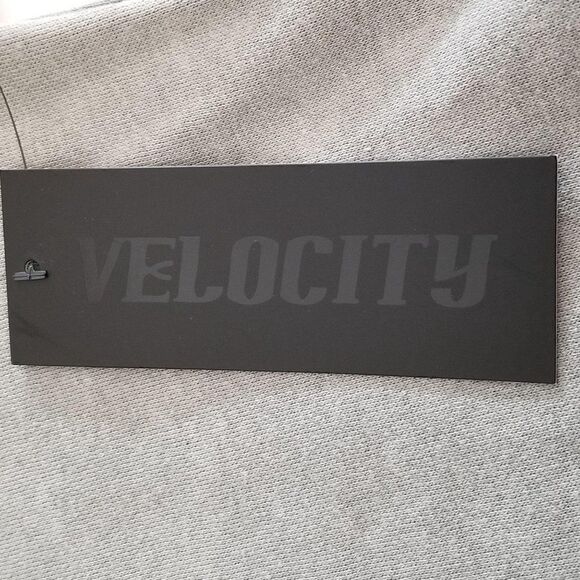 Velocity High-Low Sweatshirt (Size M) - Picture 7 of 8